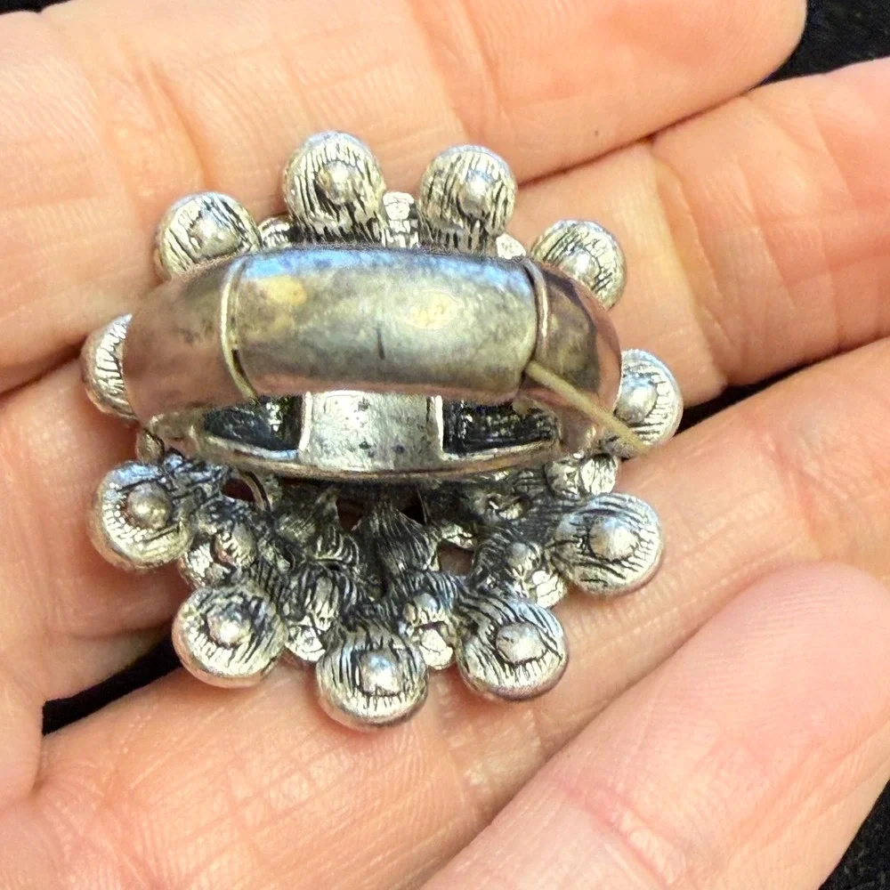 Multicolor Rhinestone Cluster Stretch‎ Cocktail Ring Antiqued Silver Tone Domed